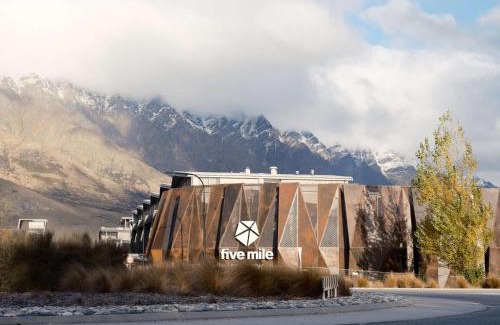 Frankton Hotel | Sudima Queenstown Five Mile
