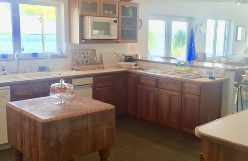 Sugarloaf Shores House | Sugarloaf Key Home With Beach, Dock and Canal!