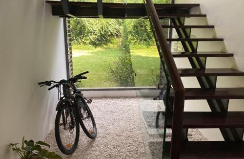 Ngoc Thanh House | Suha Villa- Dai Lai Resort