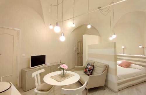 Laigueglia Apartment | Suite 20 passi dal mare