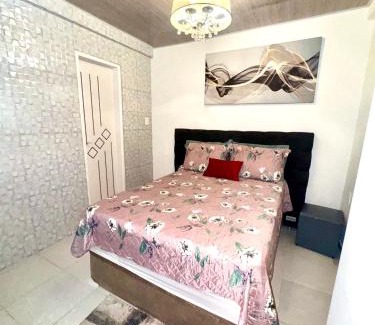 Sacramenta House | Suite Deluxe COP30 1km do parque da cidade