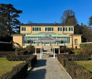 Cassano Magnago Bed & Breakfast | Suite Exclusive in Villa Buttafava