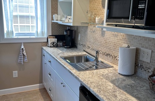 Waynesboro House | Suite in Shenandoah Valley