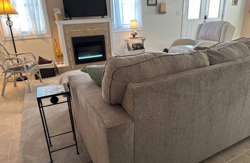 Waynesboro House | Suite in Shenandoah Valley