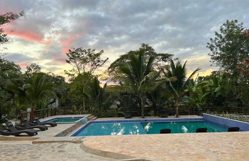 Ahuachapan Apartment | Suite Jr Aire de Montaña 6 - Hot Springs