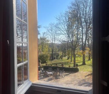 Aix-en-Provence Bed & Breakfast | Suite le Quervalat dans magnifique bastide 18eme