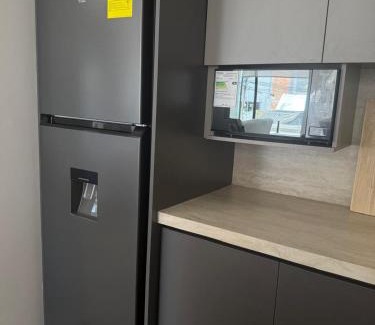 Huayna-Capac Apartment | Suite moderna a estrenar en el corazón de Cuenca
