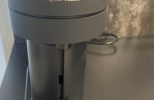 Little Mountain Apartment | Suite on the Hill.