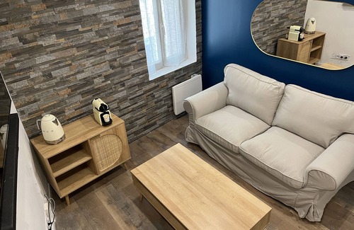 La Farlede Apartment | Suite Romantique Lovenid 83