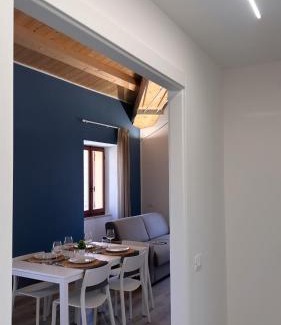 Camerano Apartment | SUITE Rosso Conero - Le Grotte Rooms And Apartments