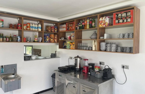 Yasmine Villa | Suite S + 3 on the ground floor, new and furnished with terrace and private pool