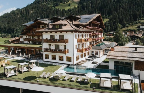 Unterberg House | Suite Tauernhof-lang - Vitalhotel Tauernhof