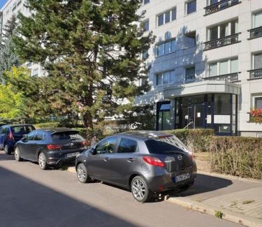 Friedrichshain Apartment | SUITE Top View & City Alex 4 rooms 2 bathrooms 1 kitchen