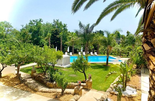 Porto Empedocle Villa | Suite with Pool View
