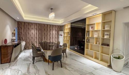 Ikoyi Apartment | Sujimoto Residences MacDonald