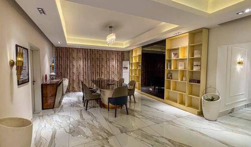 Ikoyi Apartment | Sujimoto Residences MacDonald