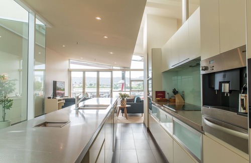 Sullivan's Cove Apartment | Sullivans Cove Apartments