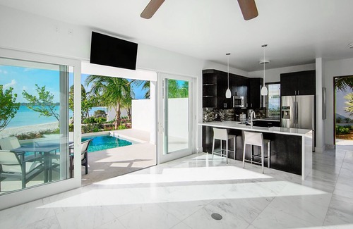 Ocean Point Villa | SulMare at Sapodilla Bay Luxury villas