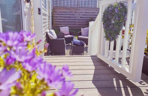 Perranporth Resort | Summer Breeze