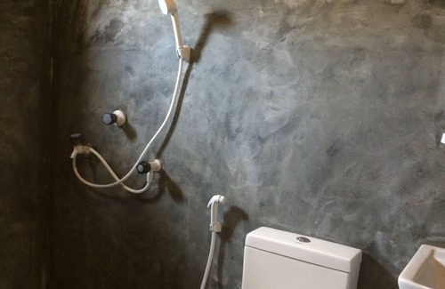 Pottuvil Division 2 House | Summer Cottage