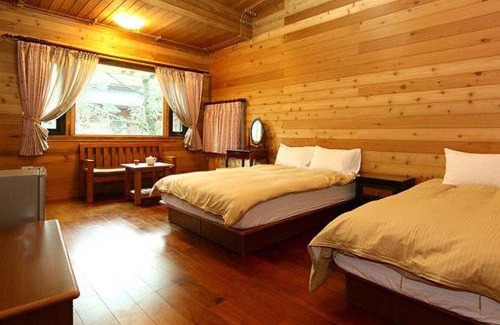 Guangfu House | Summer Trail B&B , Hall 2