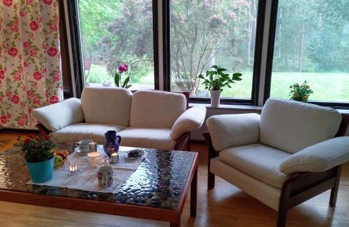 Aspet House | Summers Paradise