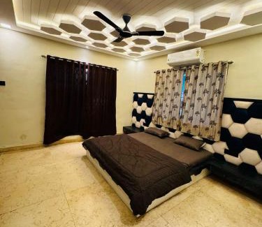Arsiwalla Villa Apartment | Sun and shine with Jacuzzi by VG