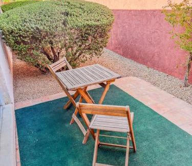 Shalimar House | Sun Dazed Tempe with Cali Soul Vibe