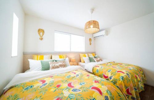 Azama House | Sun flower