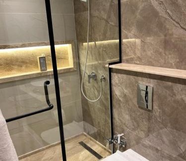 Heliopolis Apartment | Sun gate house