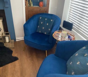 Martlesham Heath House | Sun lane cottage