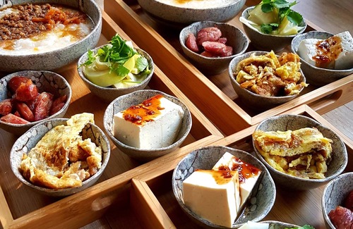 Yuchi Bed & Breakfast | Sun Moon Inn