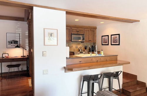 Sun Valley Condo | Sun Valley Amenities! Remodeled ski in-ski out condo with pool and hot tub!
