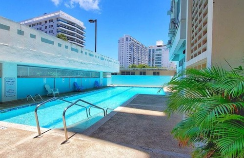 Isla Verde Apartment | Sunbay Beach 2BDR Oceanview Pool Parking