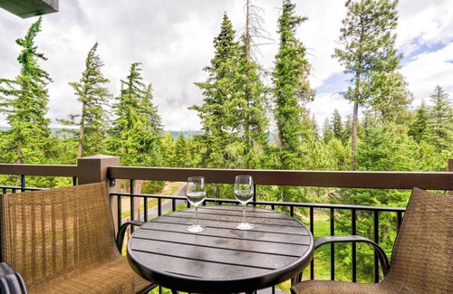 Cle Elum Condo | Suncadia Lodge Penthouse with Full Kitchen & Balcony