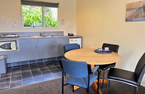 Greymouth Hotel | Sundowner Motel