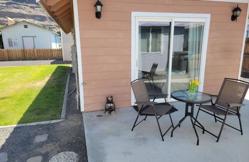Sunland Estates Apartment | Sunland Estates Bungalow