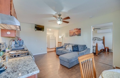 Albuquerque Cottage | Sunlit Albuquerque Retreat: 3 Mi to Old Town!