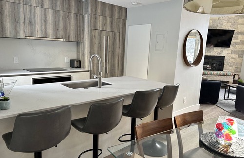 Eagle-Vail House | Sunny, 2 bedroom, 2.5 bath townhome in Eagle Vail b/t Vail and Beaver Creek