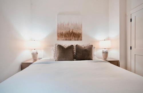 Fox Point Apartment | Sunny 2BR Apt with Kitchen & Parking, Near Brown & RISD