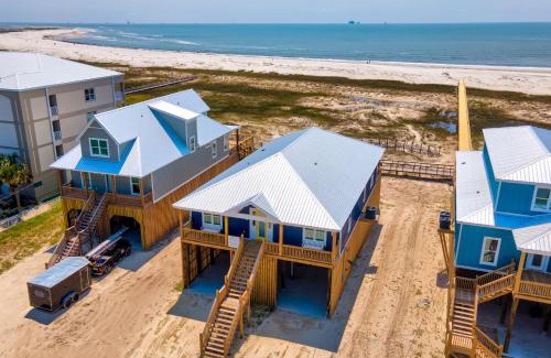 Dauphin Island House | Sunny & 75