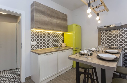 Sofia City Center Apartment | Sunny and Modern 1bdr Apartment in the Center