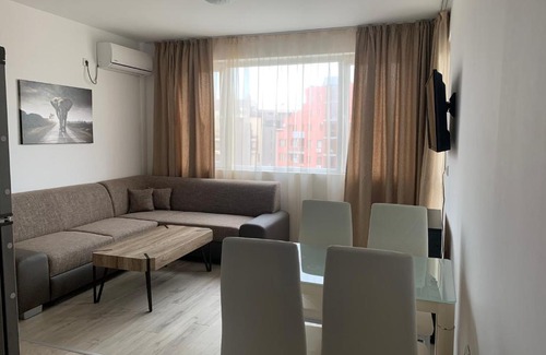 Pomorie Apartment | Sunny days luxury apartment