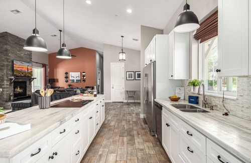 South Scottsdale Cottage | Sunny Daze in Old Town Scottsdale - Heated Pool