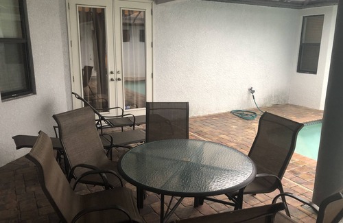 Harris House | Sunny Florida at its finest