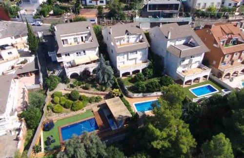 Vallirana House | Sunny forest Villa near Barcelona