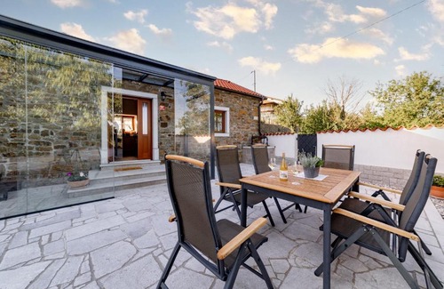 Matavun Apartment | Sunny Hill
