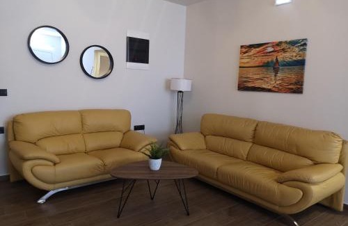 Petaloudes Apartment | SUNNY HOLIDAYS APARTMENT