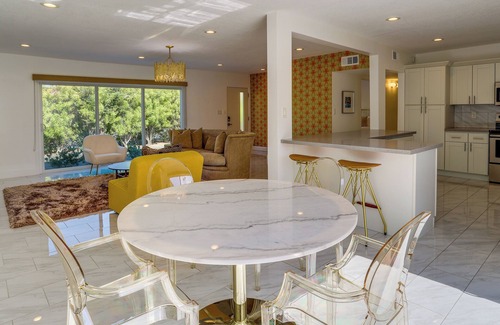 Araby Commons House | Sunny Palm Springs Townhome w/Pool Access!