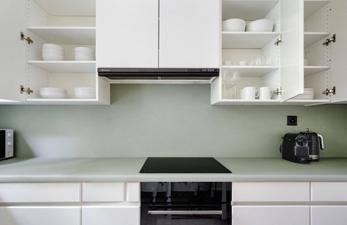 District 6 Apartment | Sunny Unterstrass 1BR w/Storage, 10 min to market, by Blueground